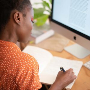 Learn how to write to sell with these 5 expert copywriting tips. Discover how persuasive sales copy can increase conversions, attract customers, and boost revenue. Perfect for entrepreneurs and marketers looking to master the art of high-converting website copy.